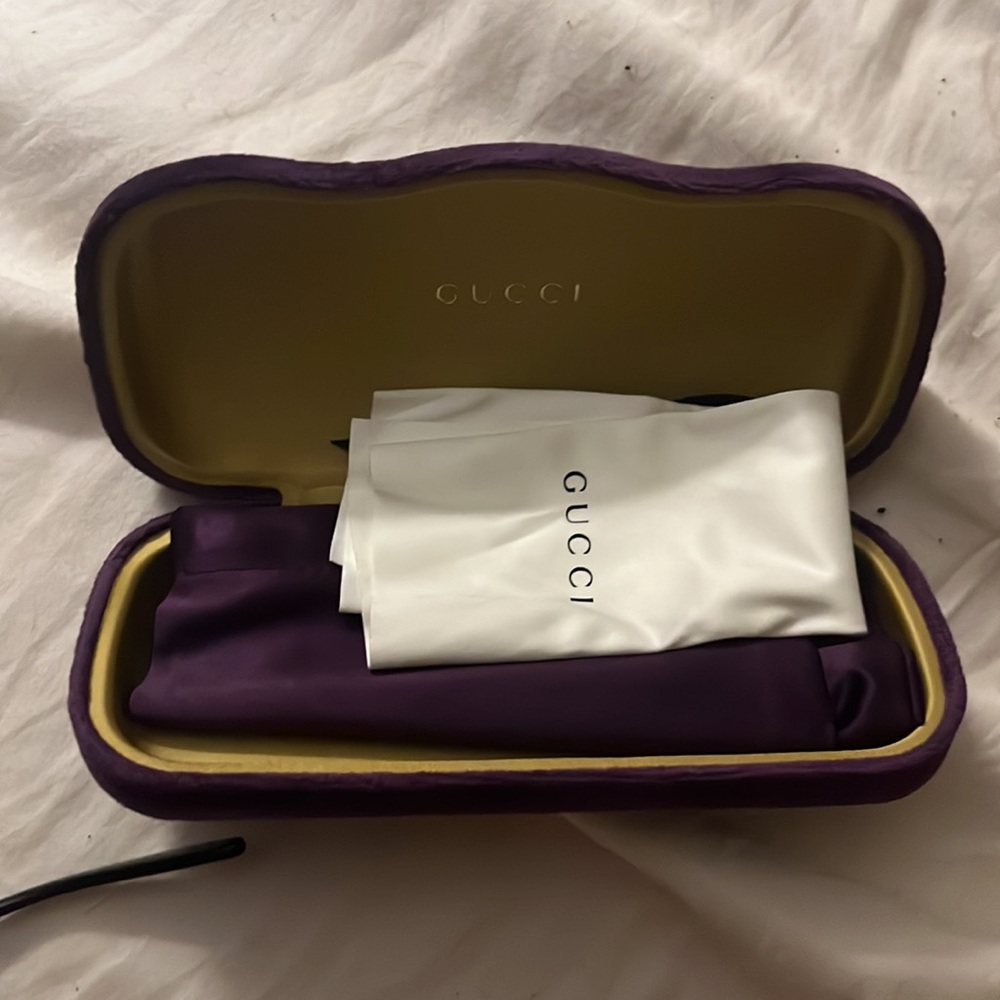 Gucci Large Black Circular Frames - image 3